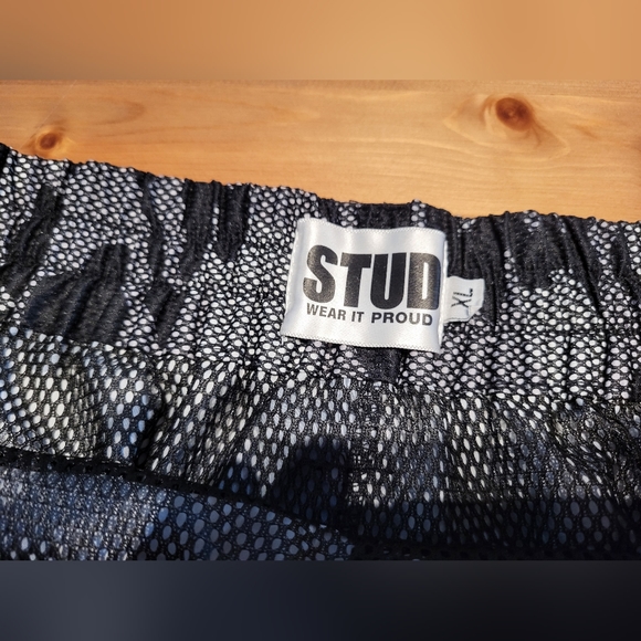 STUD swim trunks - Picture 2 of 4
